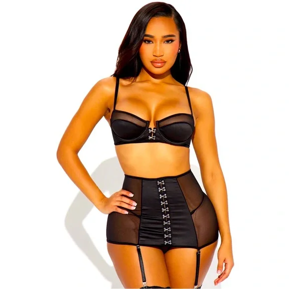 Fashion Nova Hooked on Desire Mesh Garter 3-piece Black Set S NWT - Picture 2 of 13